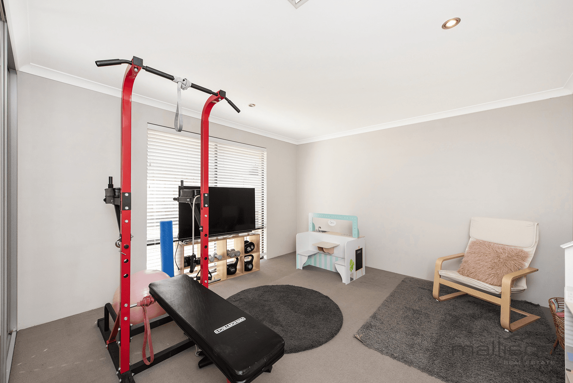 8 The Hawthorns, BALDIVIS, WA 6171