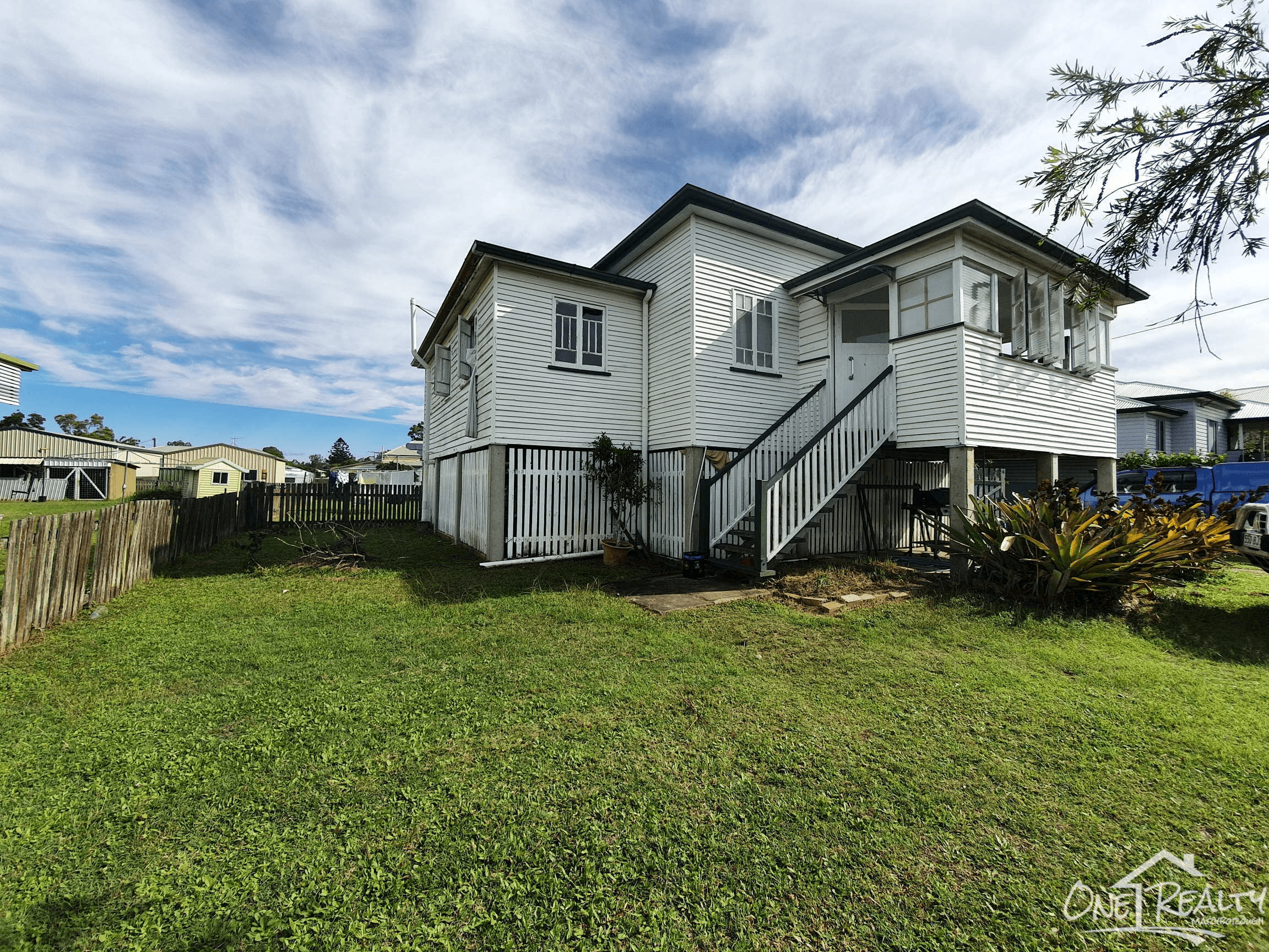 23 Pearson Street, Granville, QLD 4650