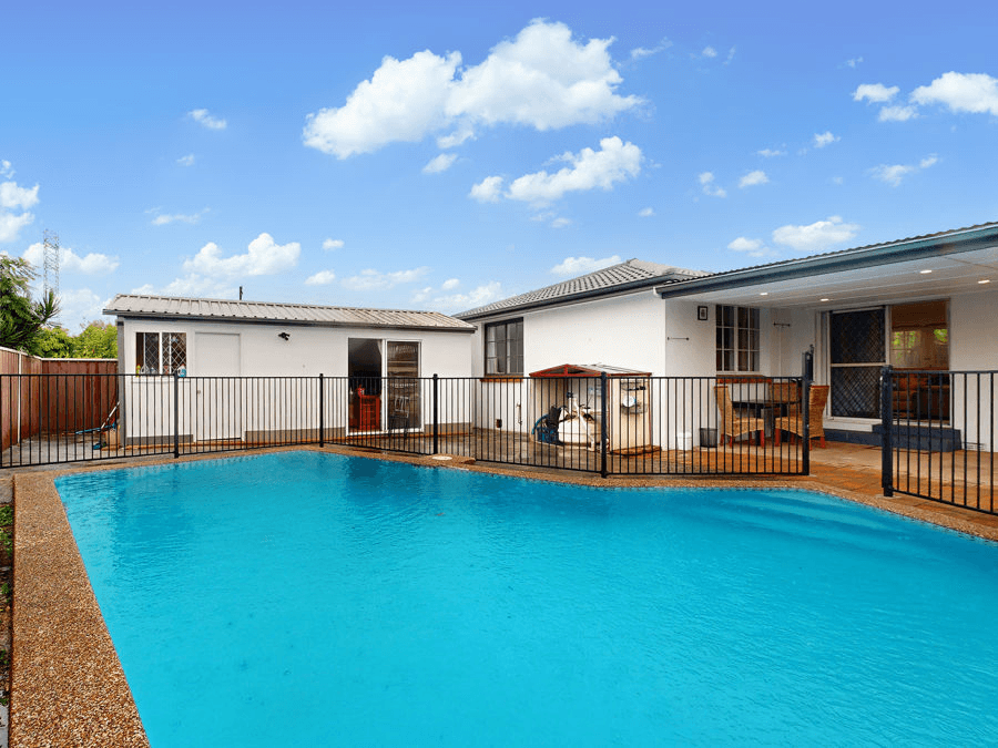 25 Jindalla Crescent, HEBERSHAM, NSW 2770