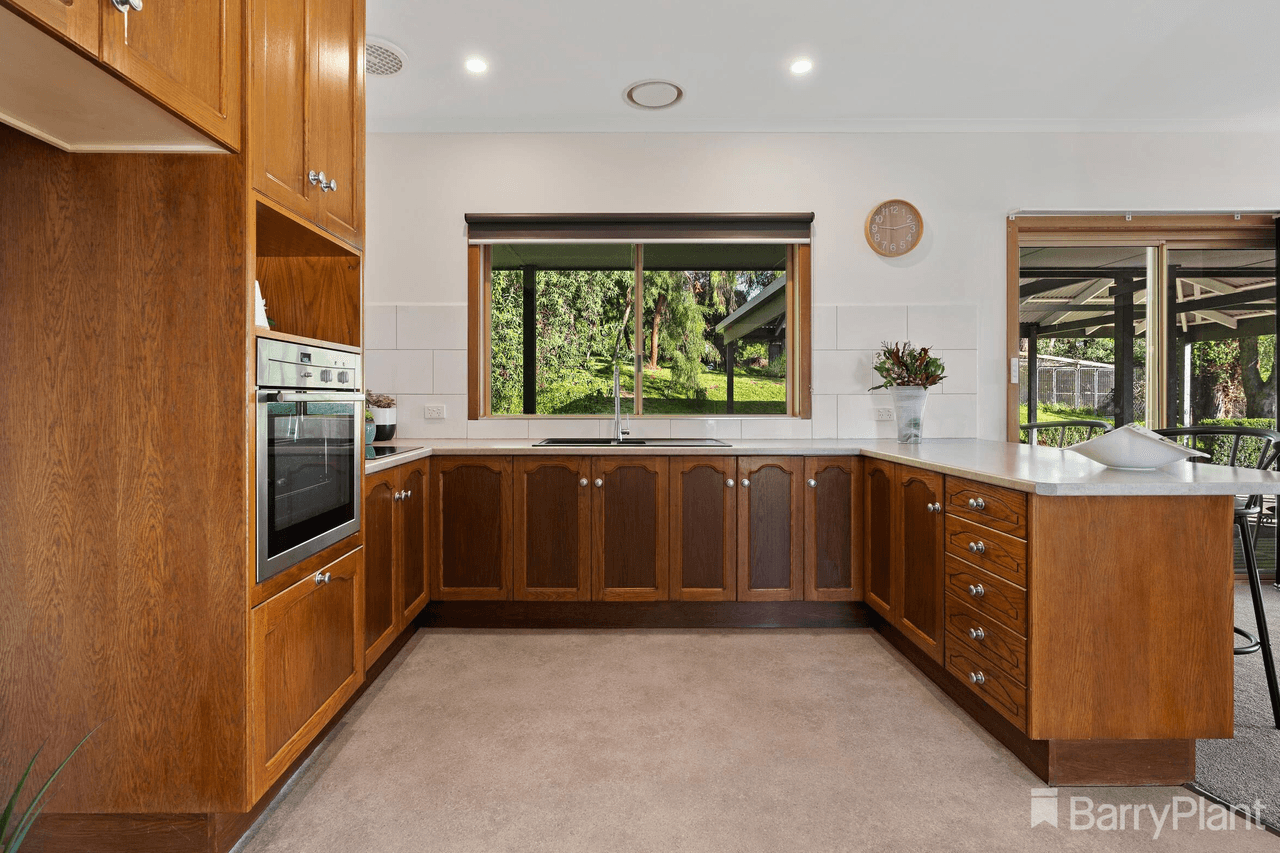 4 Brodrick Road, Macclesfield, VIC 3782