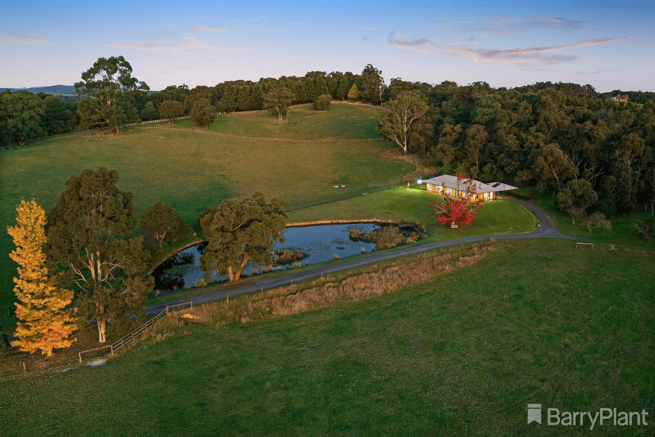 4 Brodrick Road, Macclesfield, VIC 3782