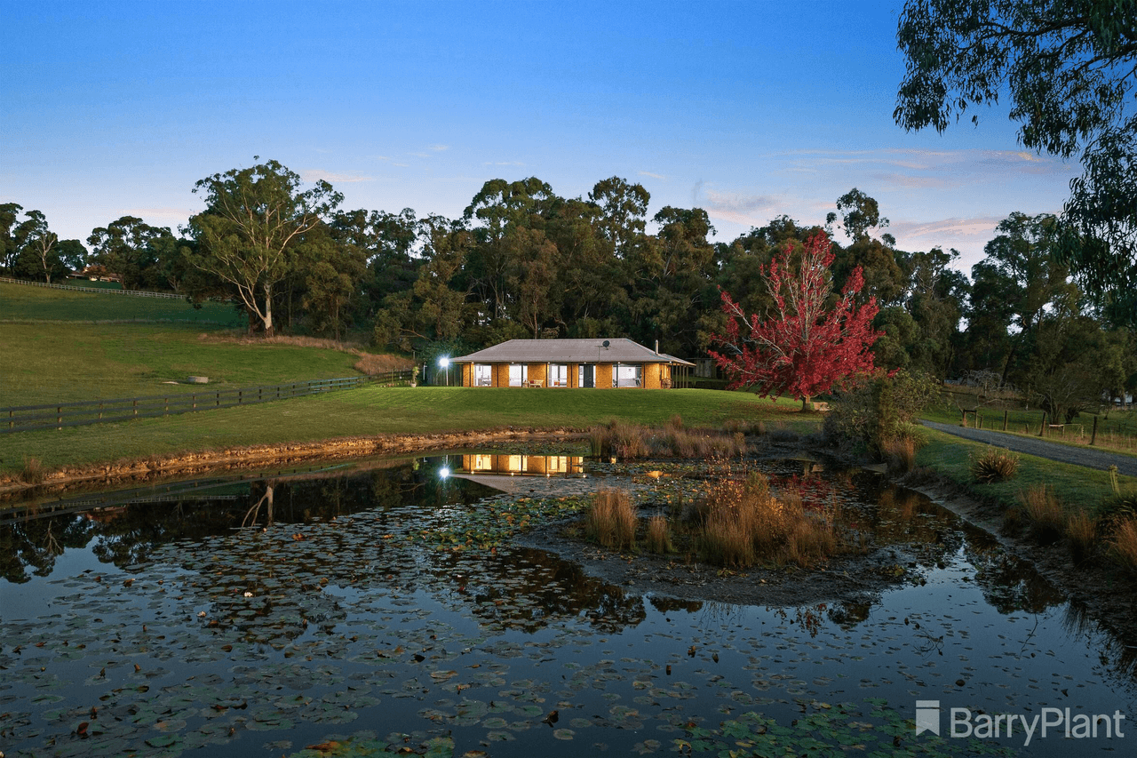 4 Brodrick Road, Macclesfield, VIC 3782