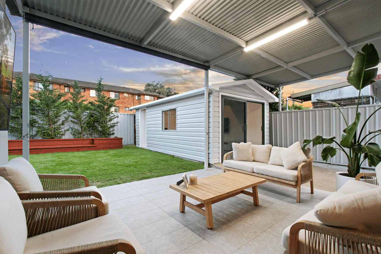 10 Leylands Pde, BELMORE, NSW 2192