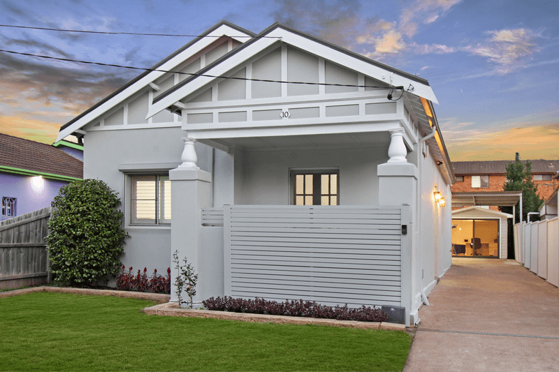 10 Leylands Pde, BELMORE, NSW 2192