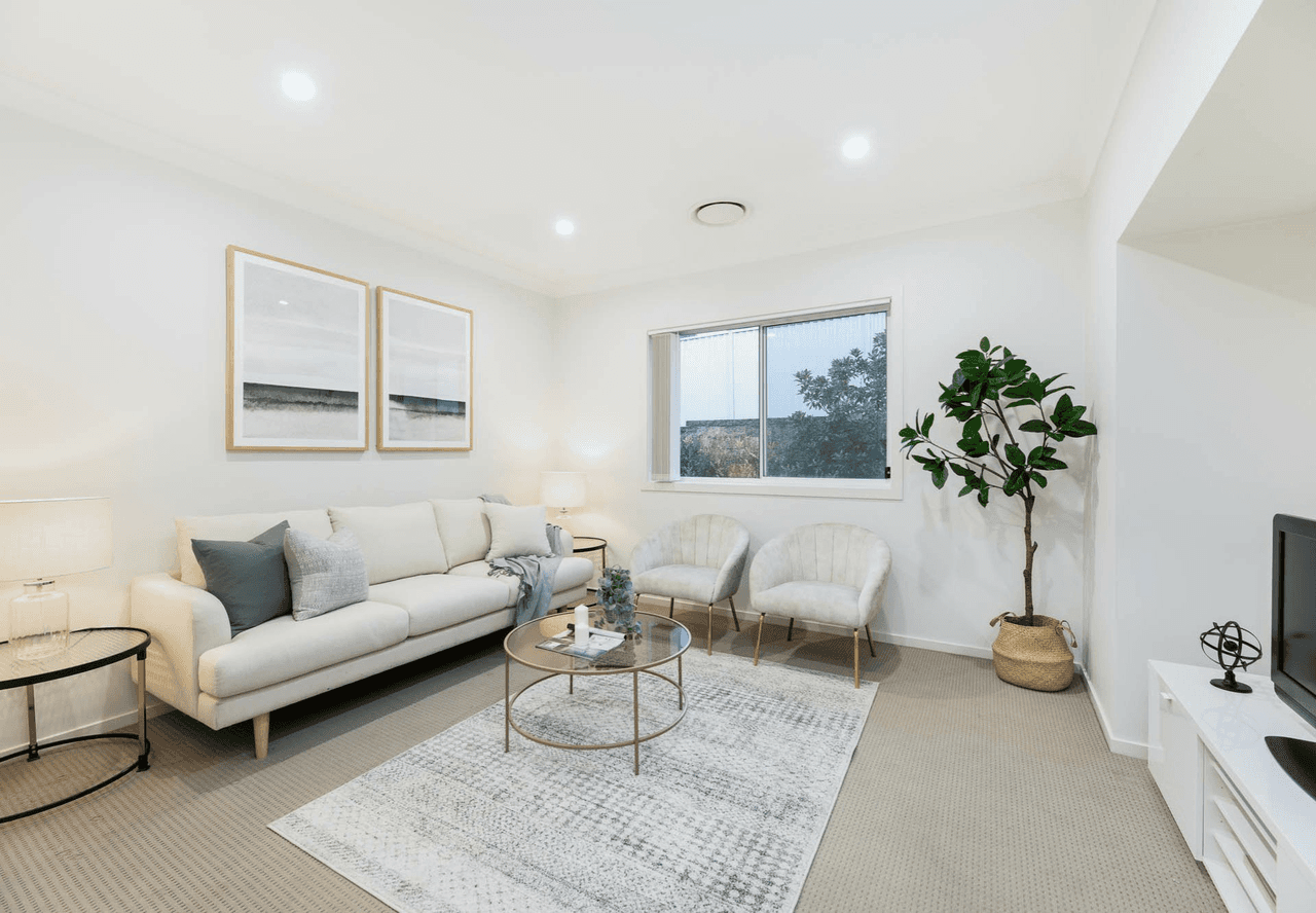 20 Tess Circuit, ORAN PARK, NSW 2570
