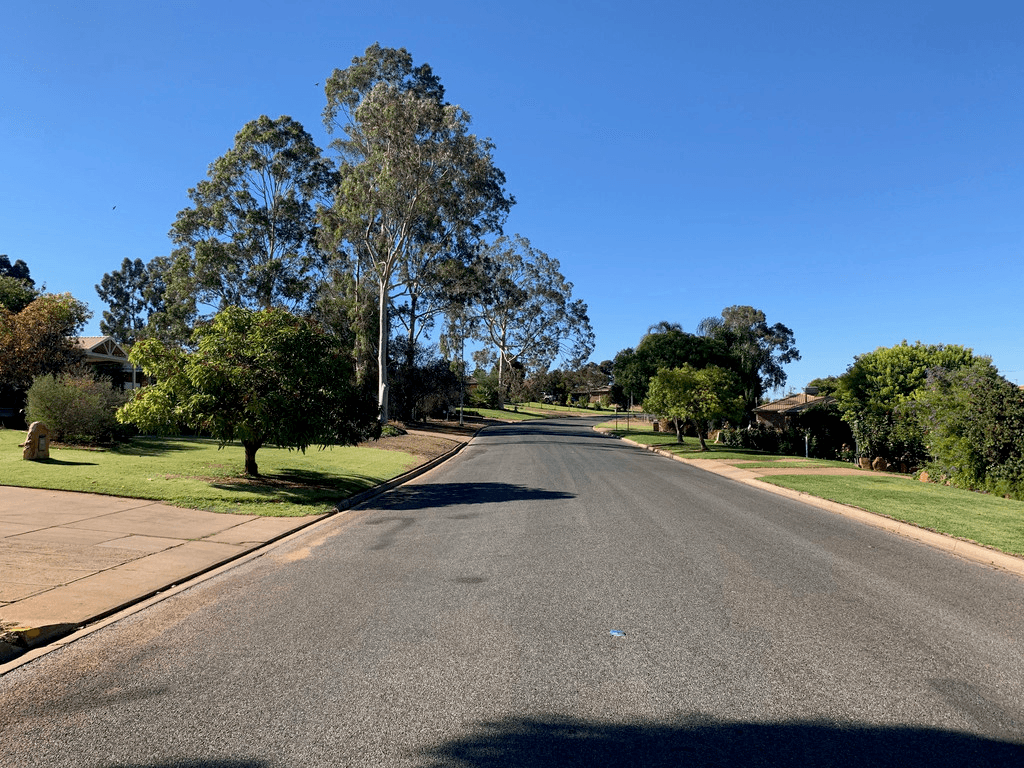 21 Riverview Drive, DARETON, NSW 2717