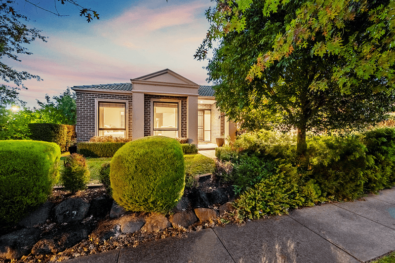 54 Inglis Road, BERWICK, VIC 3806