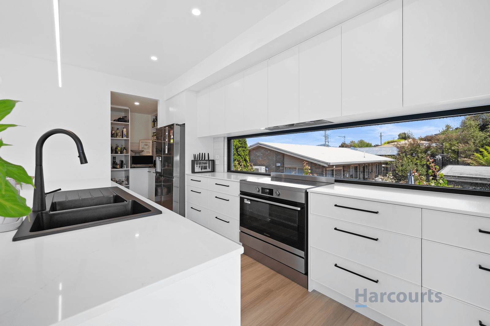 116 South Road, WEST ULVERSTONE, TAS 7315