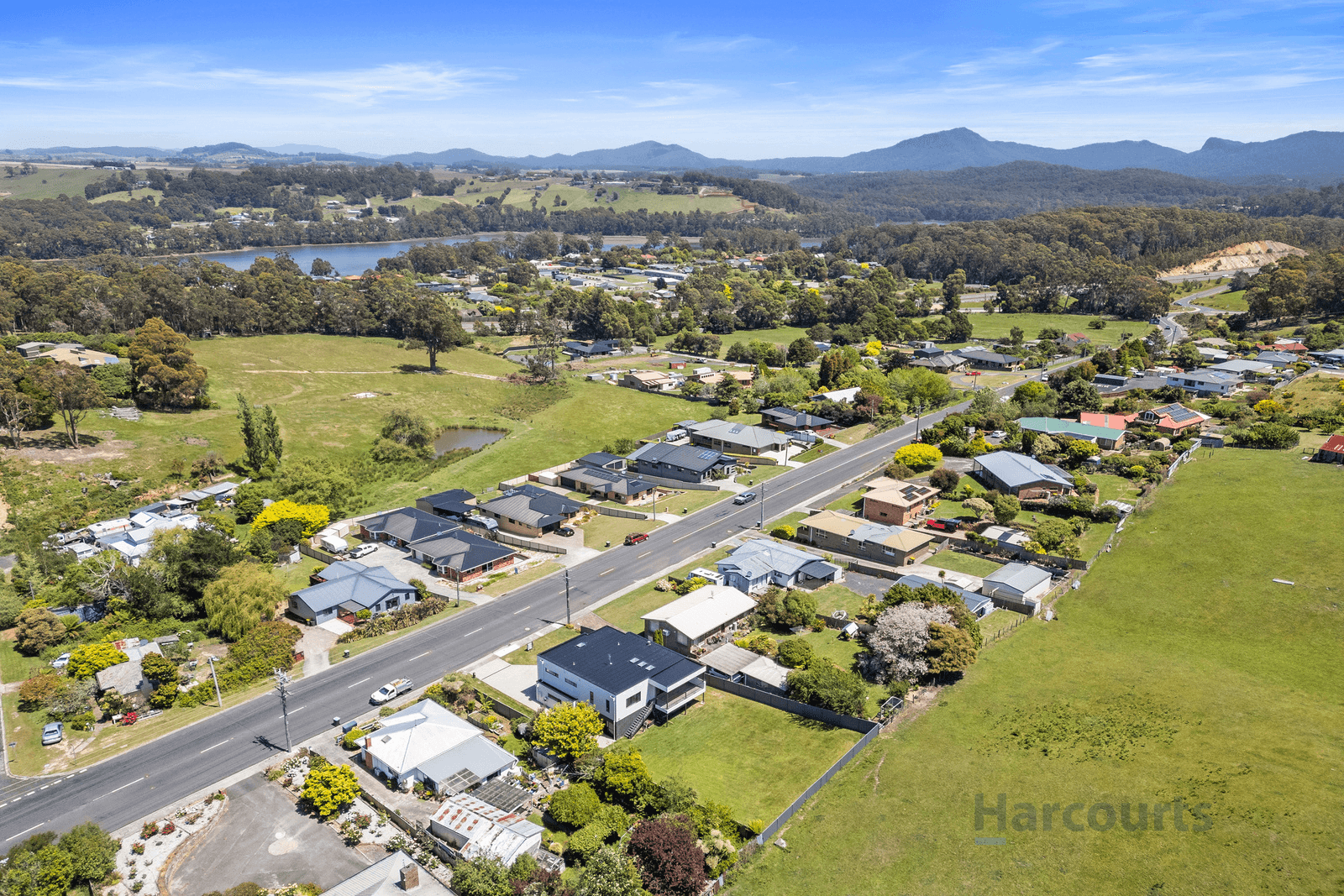 116 South Road, WEST ULVERSTONE, TAS 7315