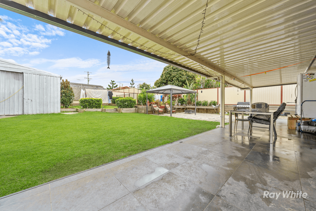 7 Huon Street, CRESTMEAD, QLD 4132