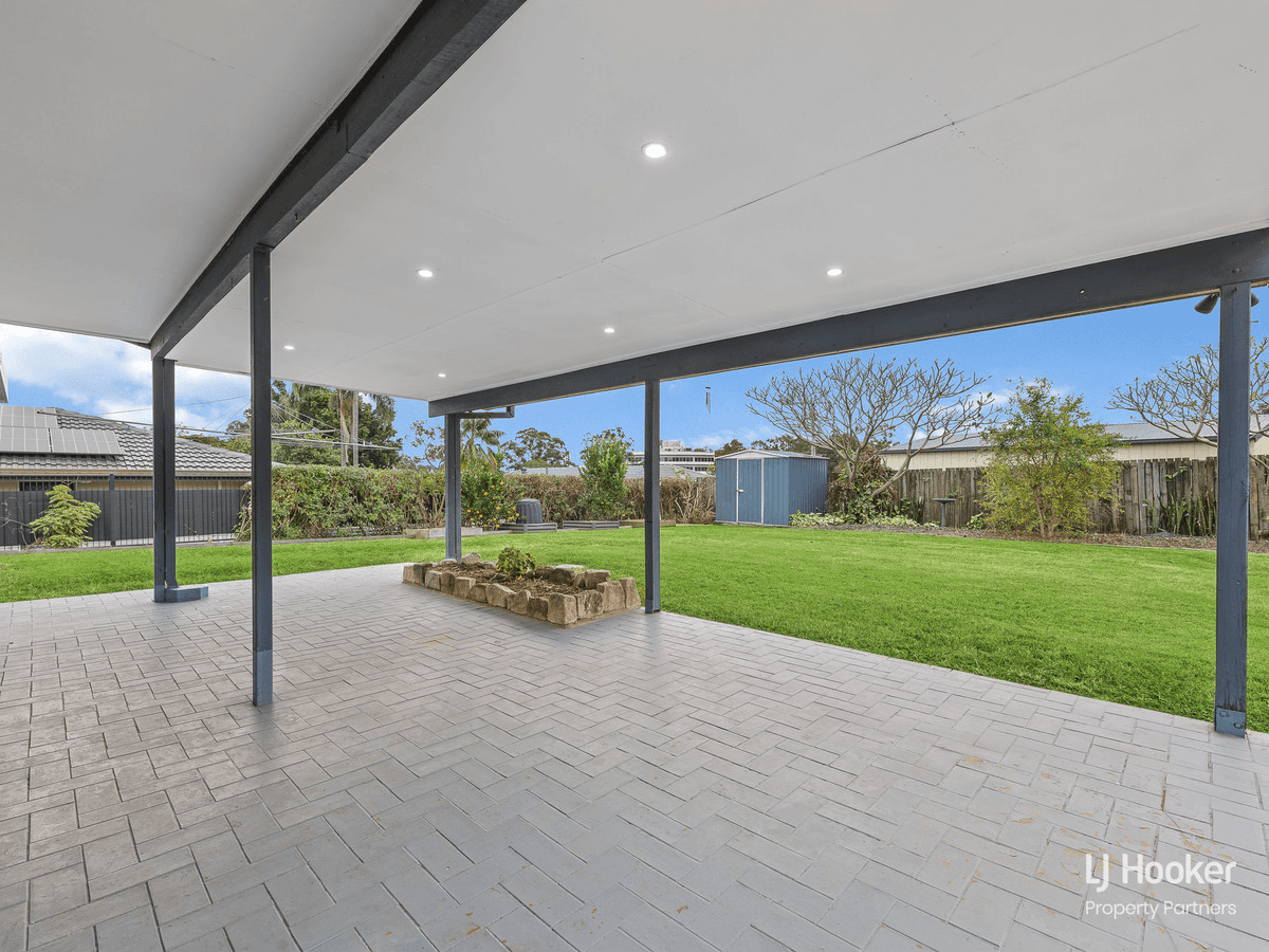 20 Westmoreland Boulevard, SPRINGWOOD, QLD 4127