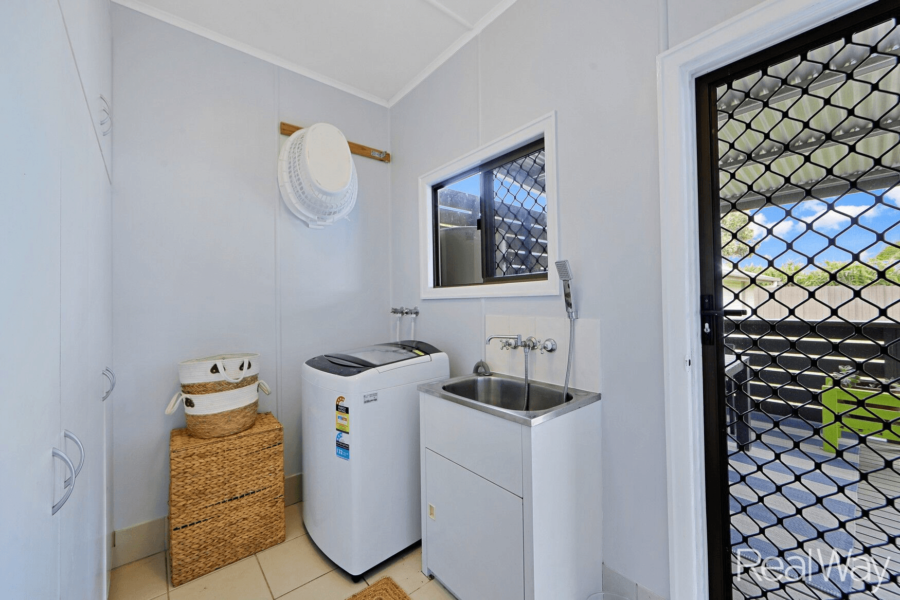 7 Nielsen Street, Svensson Heights, QLD 4670