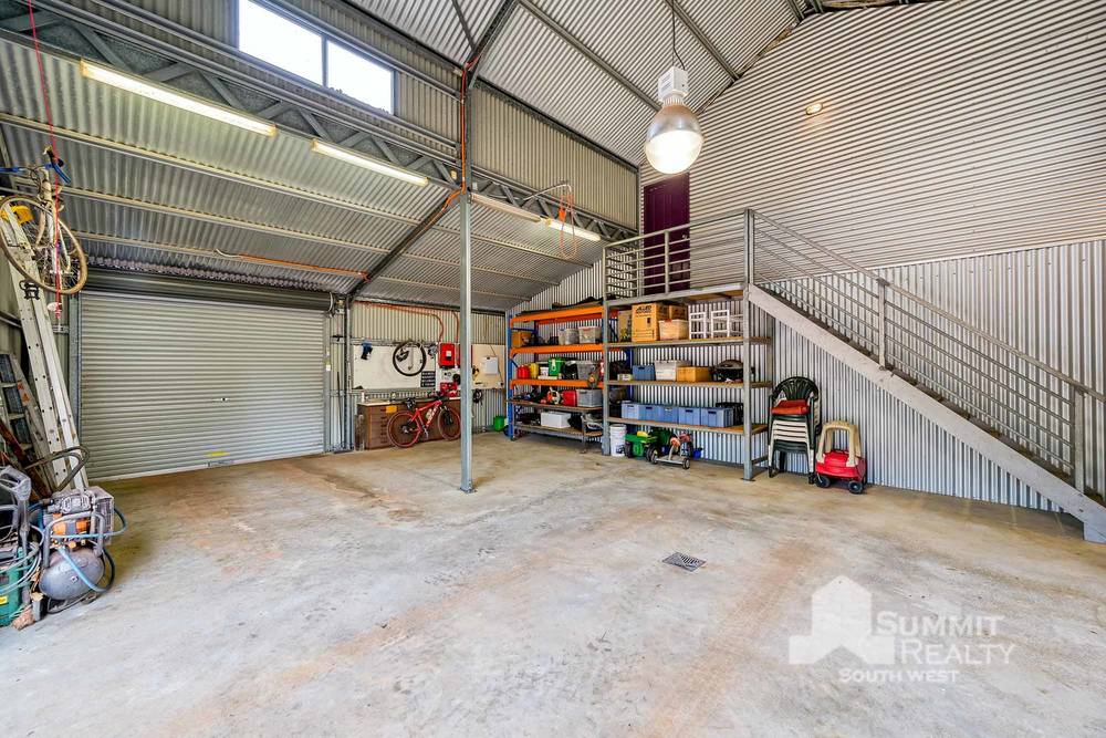 152 Stirling Road, Uduc, WA 6220
