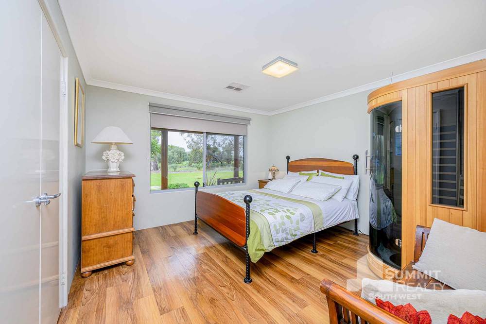 152 Stirling Road, Uduc, WA 6220