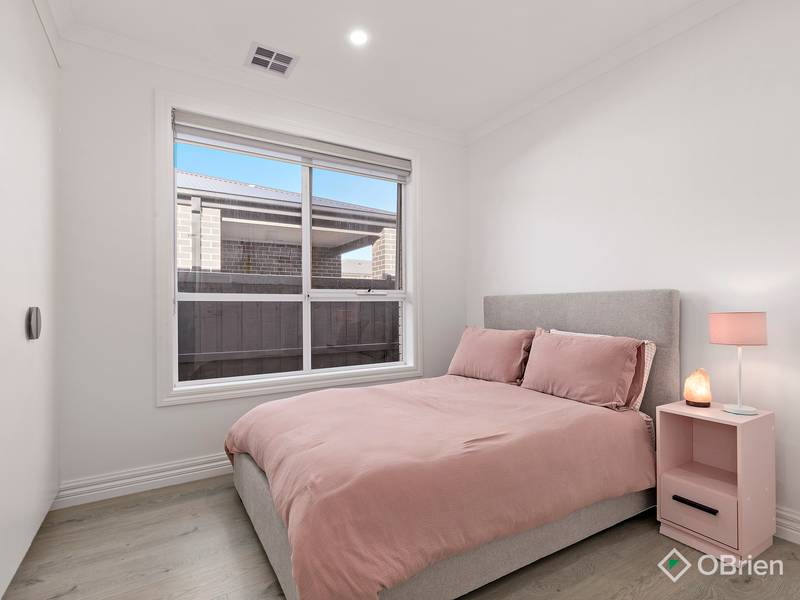 17 Opera Boulevard, Bonnie Brook, VIC 3335