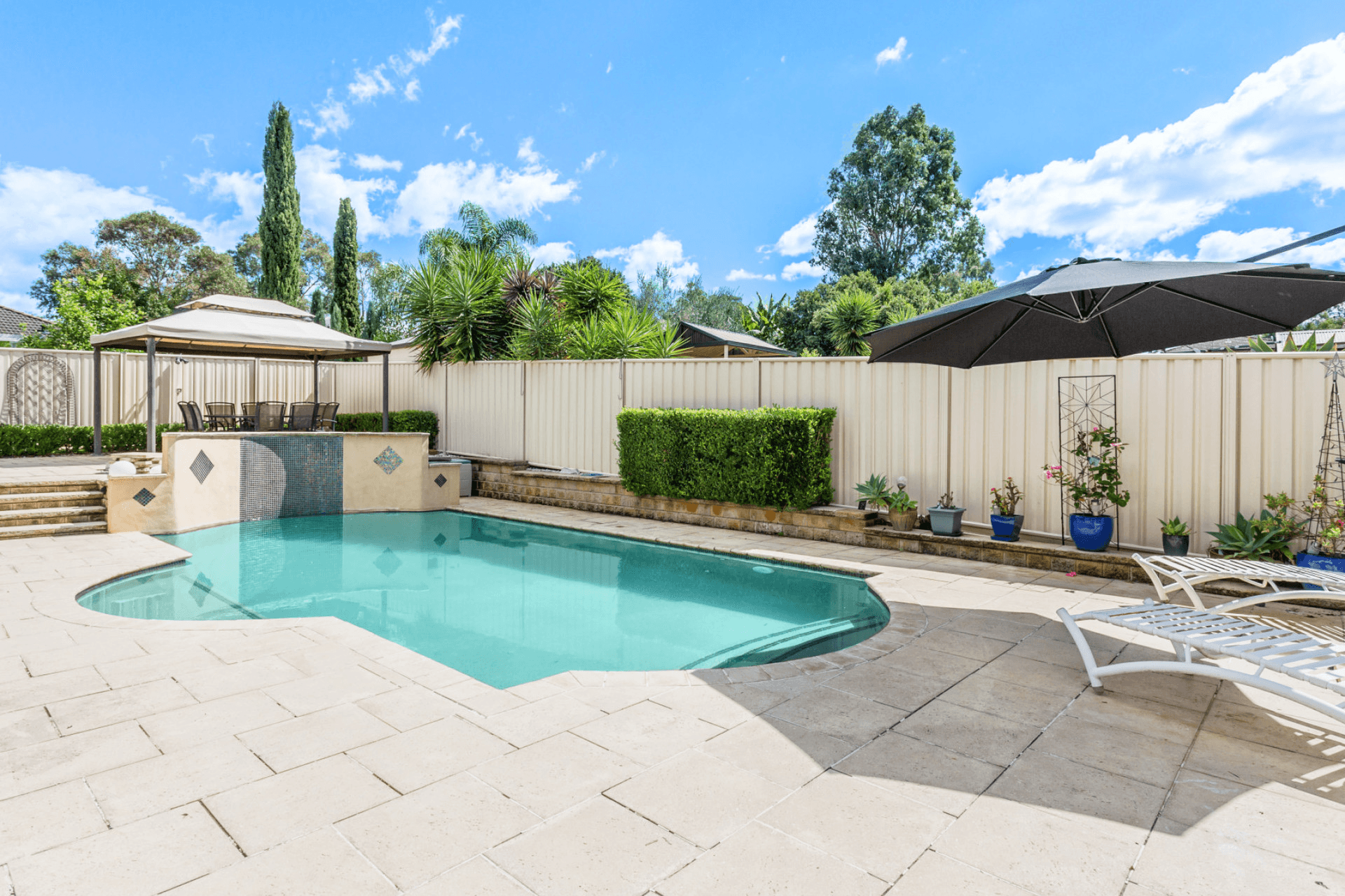 8 Niland Way, Casula, NSW 2170