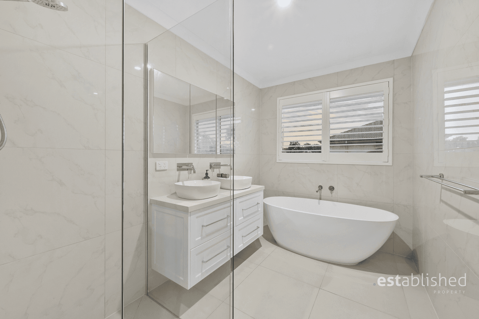 248 Sanctuary Lakes North Boulevard, SANCTUARY LAKES, VIC 3030