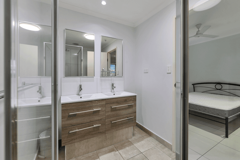 Unit 301/6 Finniss Street, Darwin City, NT 0800