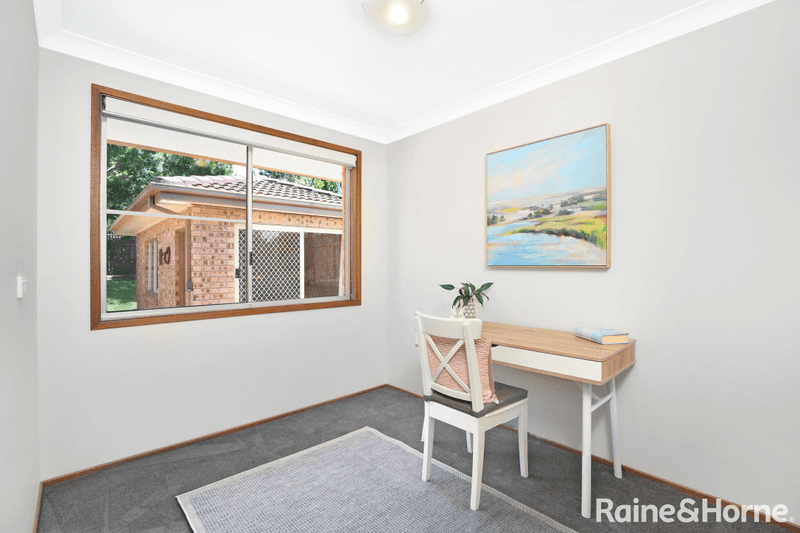 22 Lennox Crescent, MOSS VALE, NSW 2577