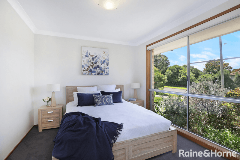 22 Lennox Crescent, MOSS VALE, NSW 2577