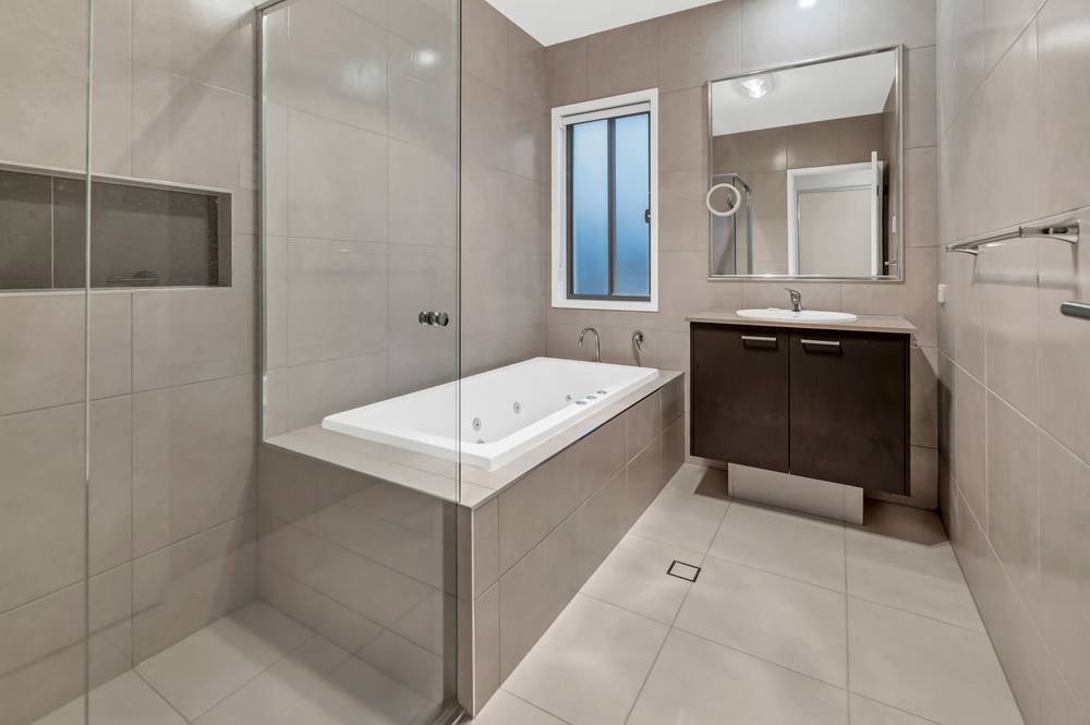 60 Melville Drive, PIMPAMA, QLD 4209