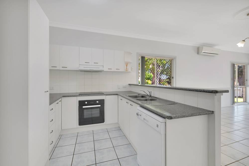 7 Tia Lane, Forest Lake, QLD 4078