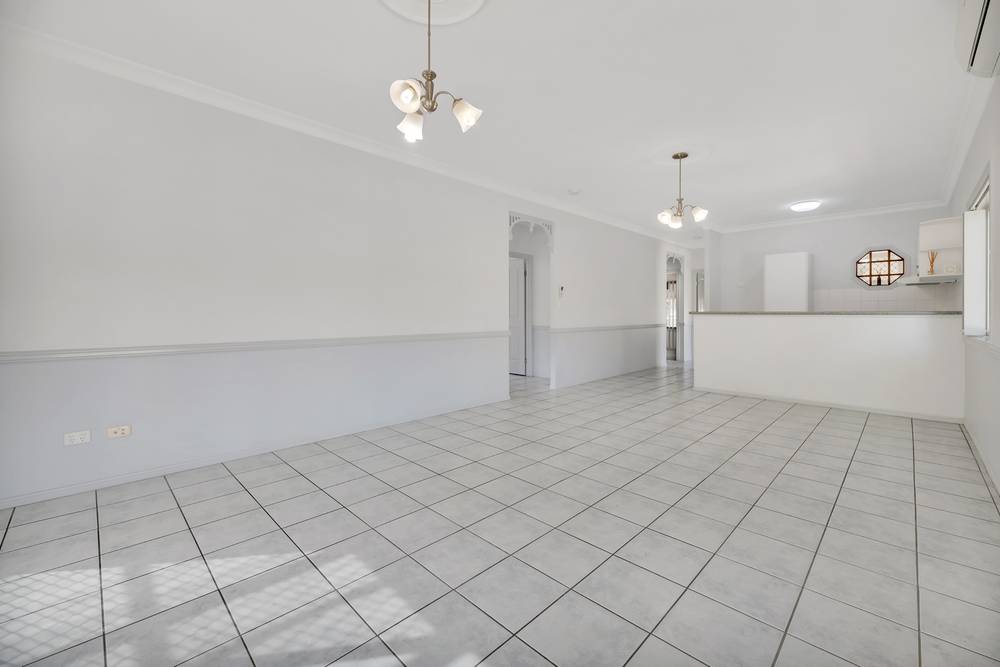7 Tia Lane, Forest Lake, QLD 4078