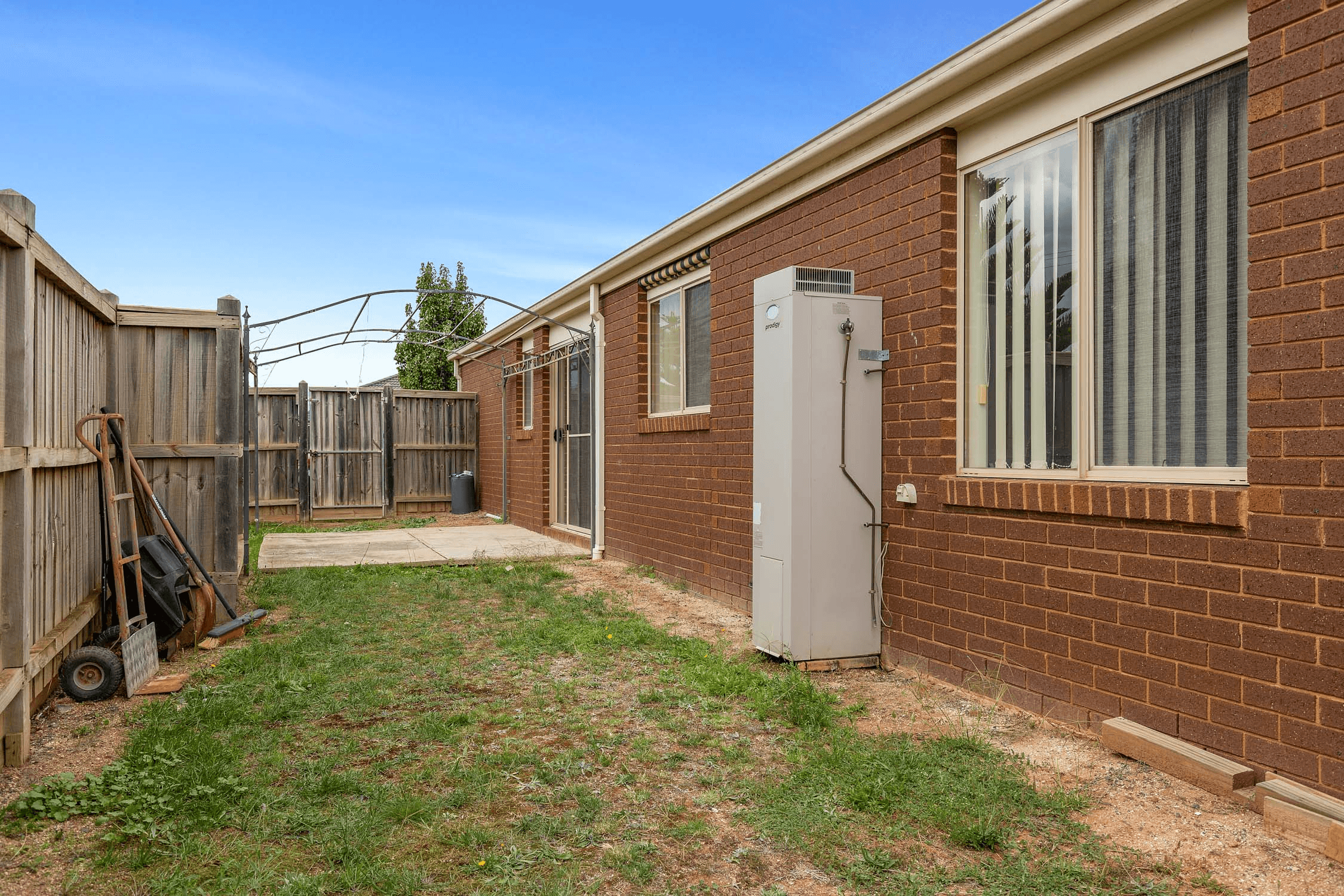 2 Cepora Road, TARNEIT, VIC 3029