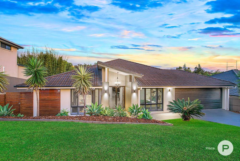81 Kenilworth Place, Carindale, QLD 4152