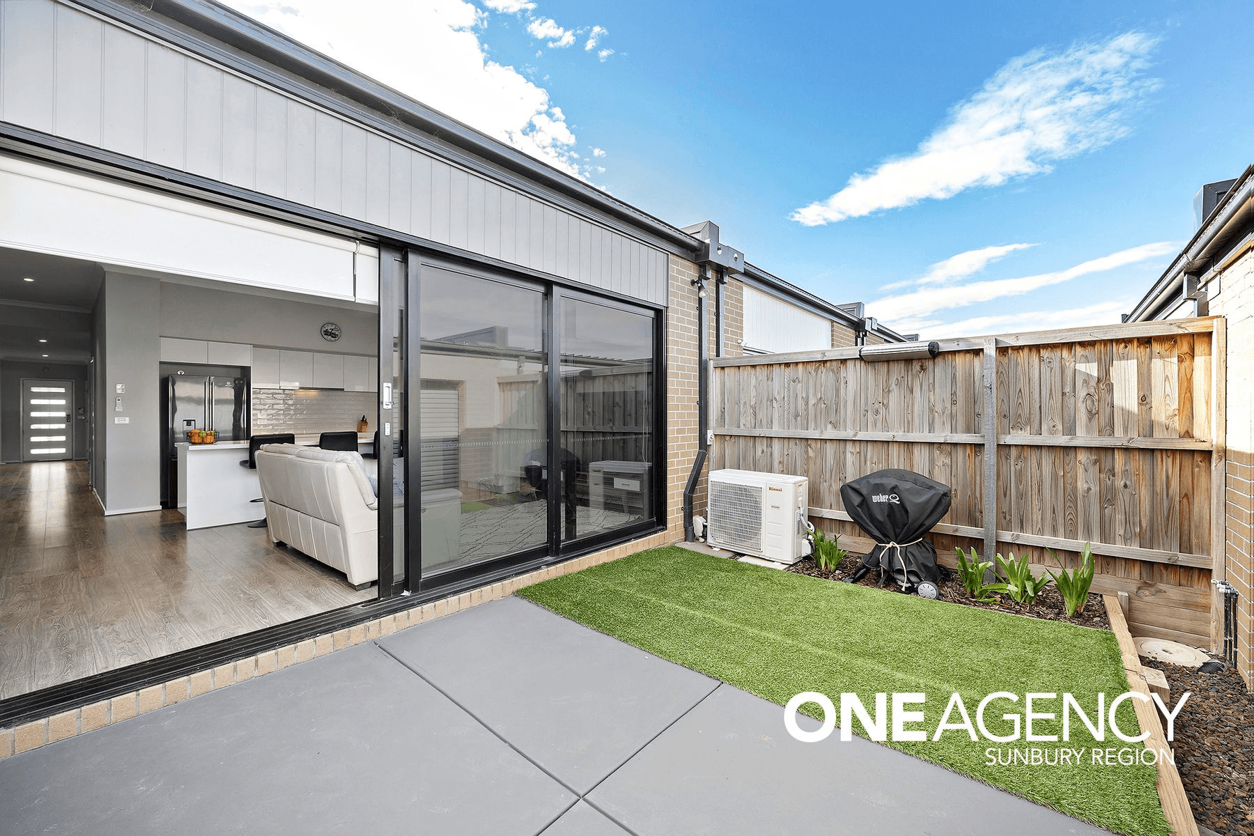 15 Civic Street, DIGGERS REST, VIC 3427