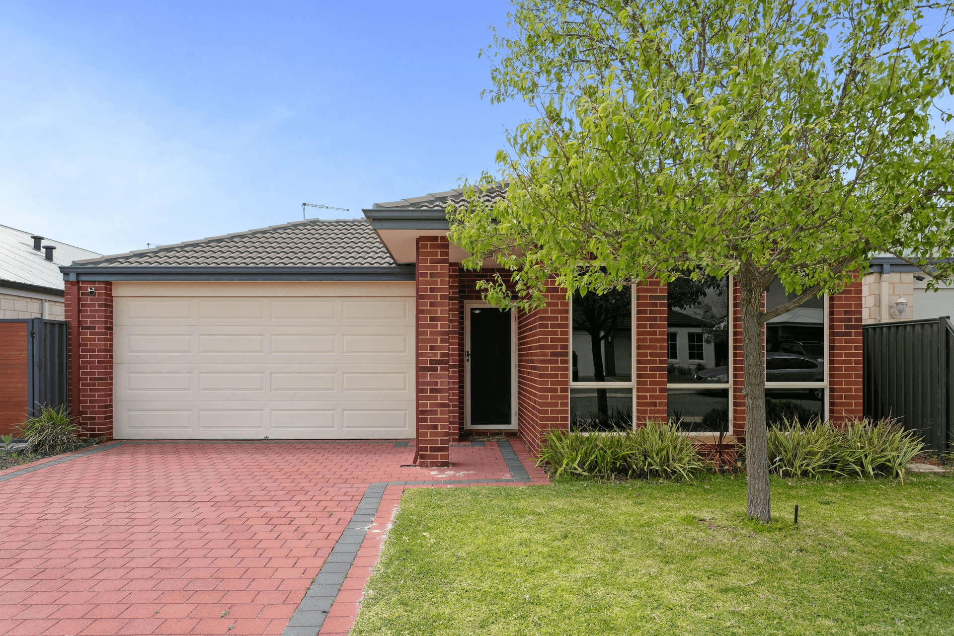 13 Hillbrook Approach, Caversham, WA 6055