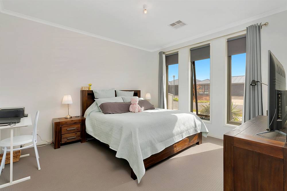 5 Amaretti Way, Munno Para West, SA 5115
