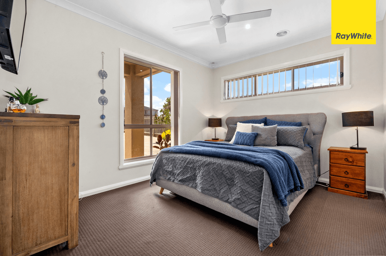 2/7 Reidy Rise, HARKNESS, VIC 3337