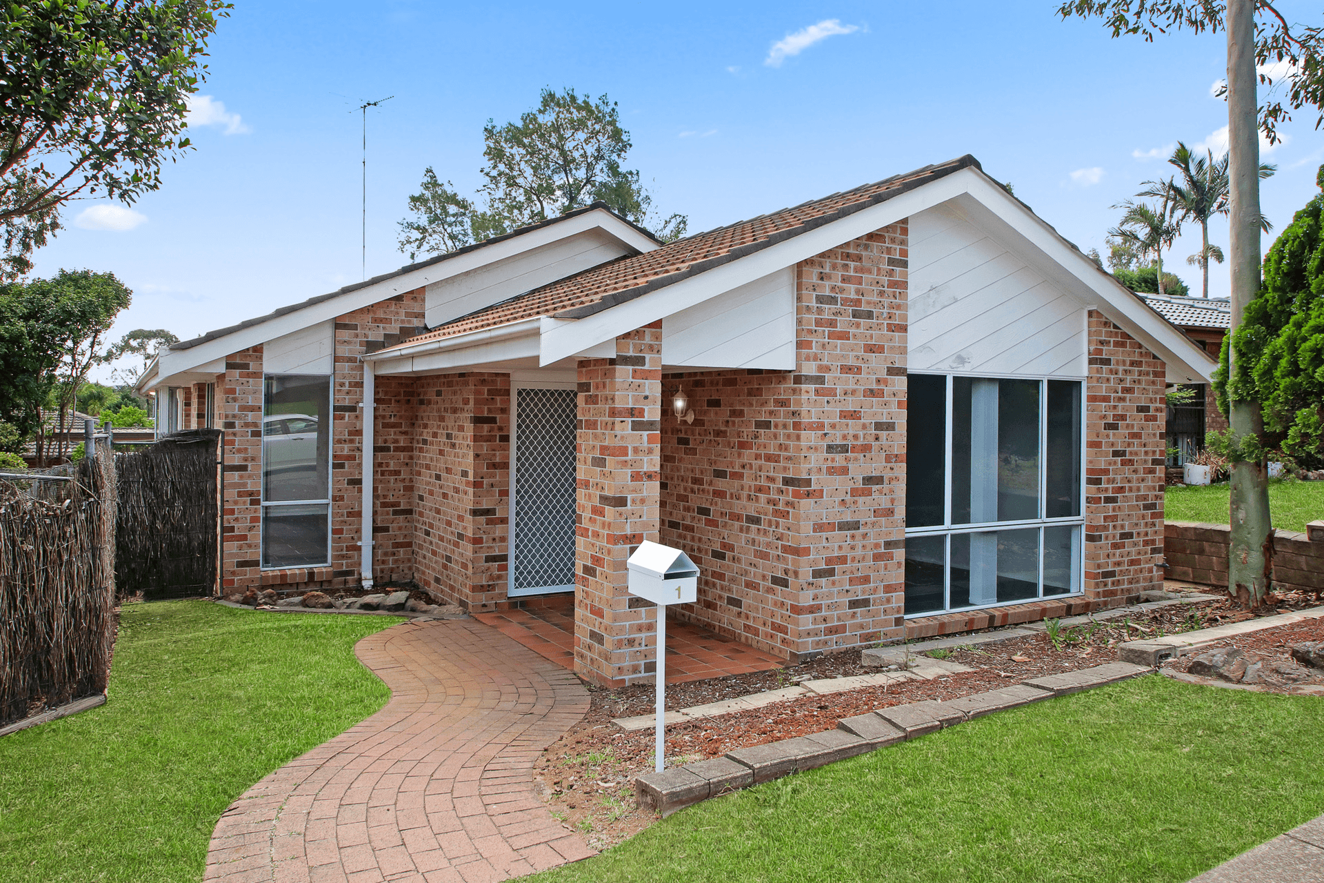 1 Sauterne Crescent, Minchinbury, NSW 2770