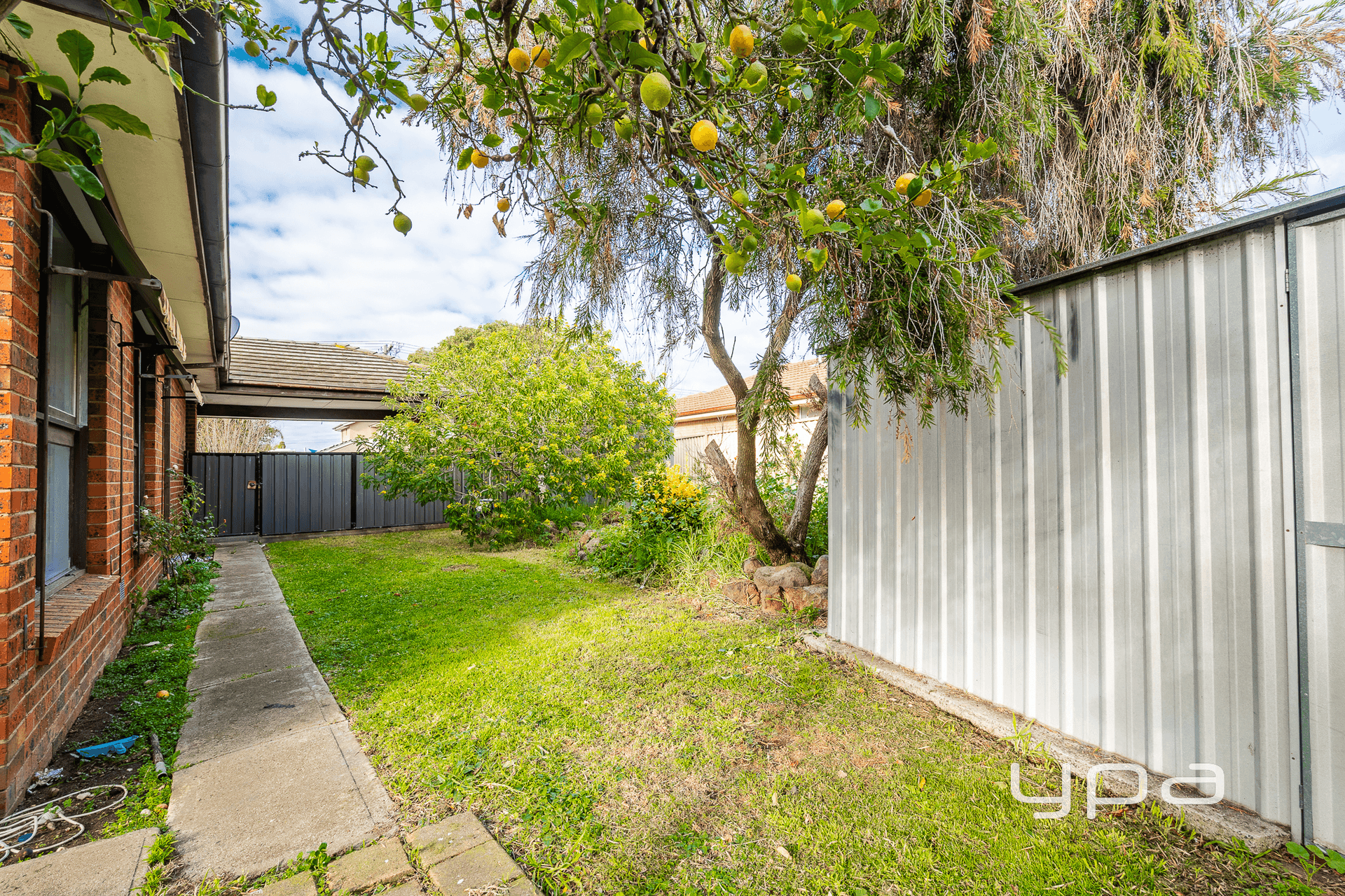 59 Finton Grove, Gladstone Park, VIC 3043