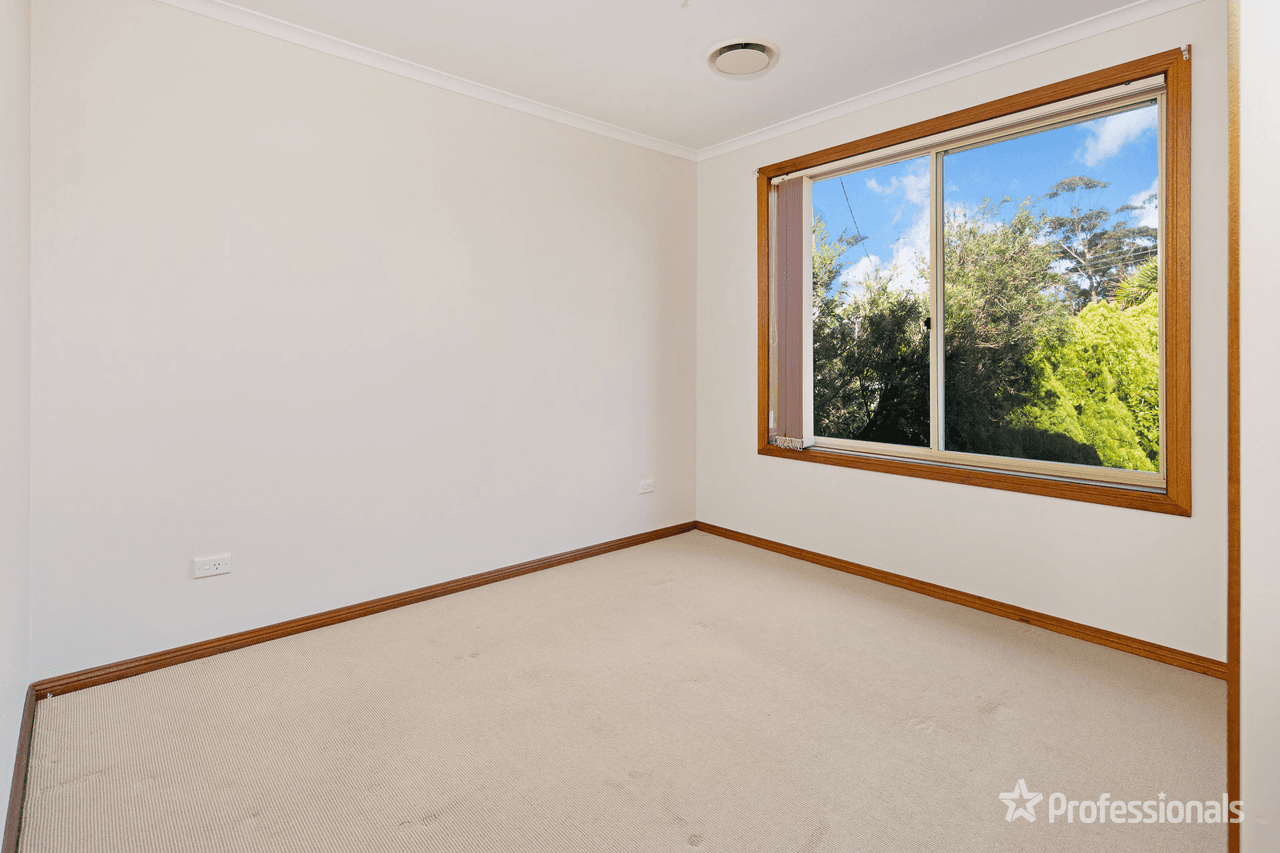 39 Karoo Crescent, MALUA BAY, NSW 2536