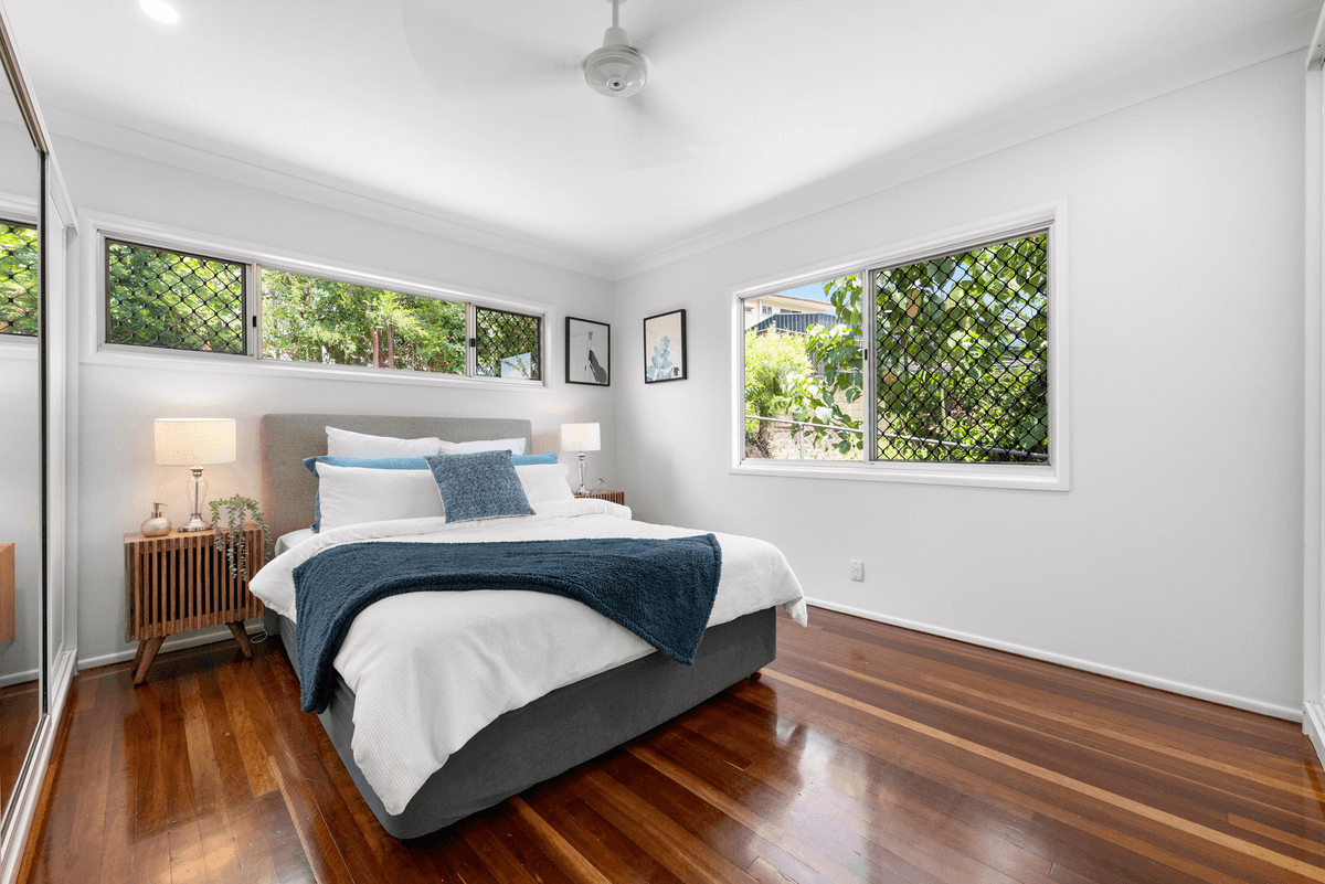 78 Pareena Crescent, Mansfield, QLD 4122