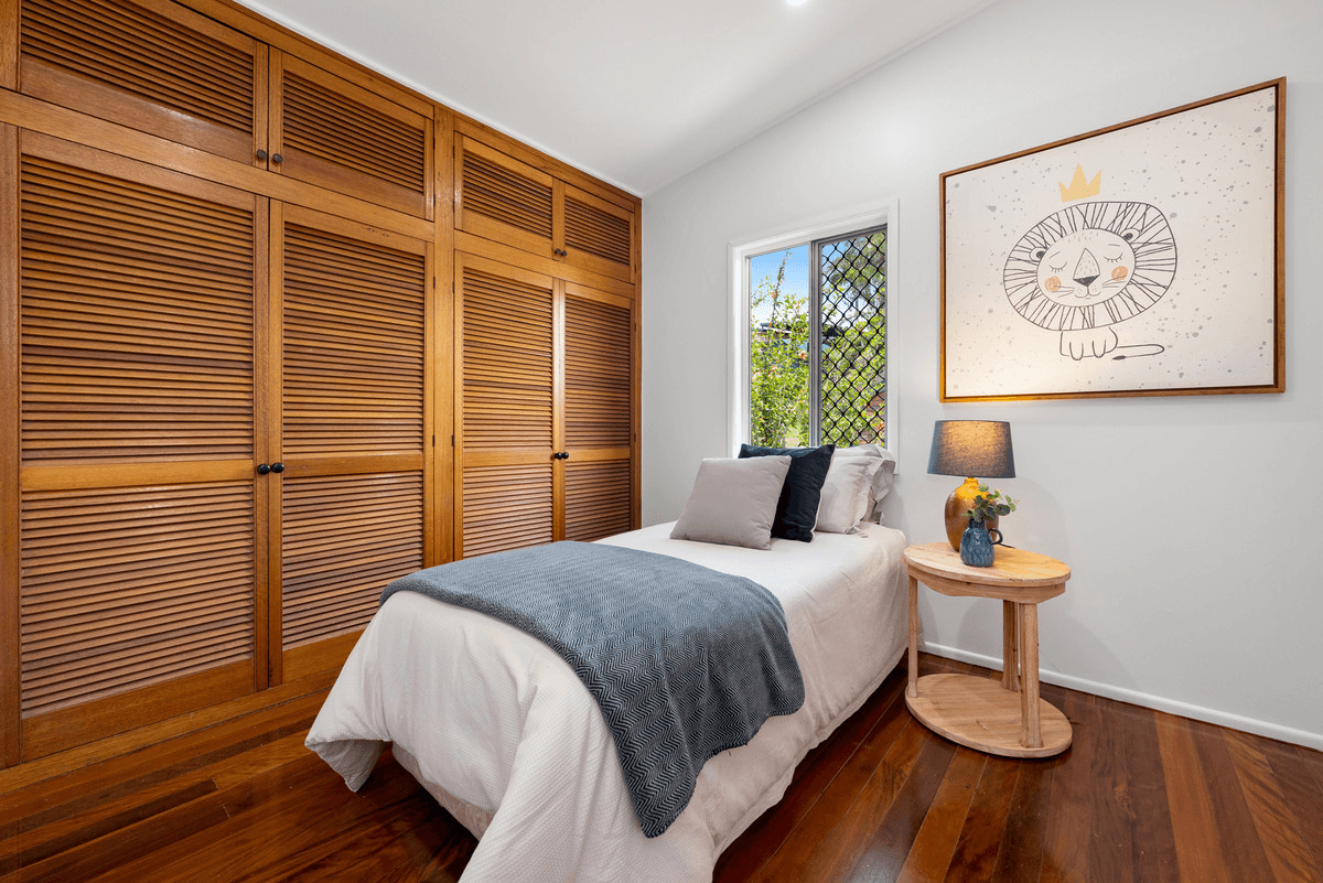 78 Pareena Crescent, Mansfield, QLD 4122