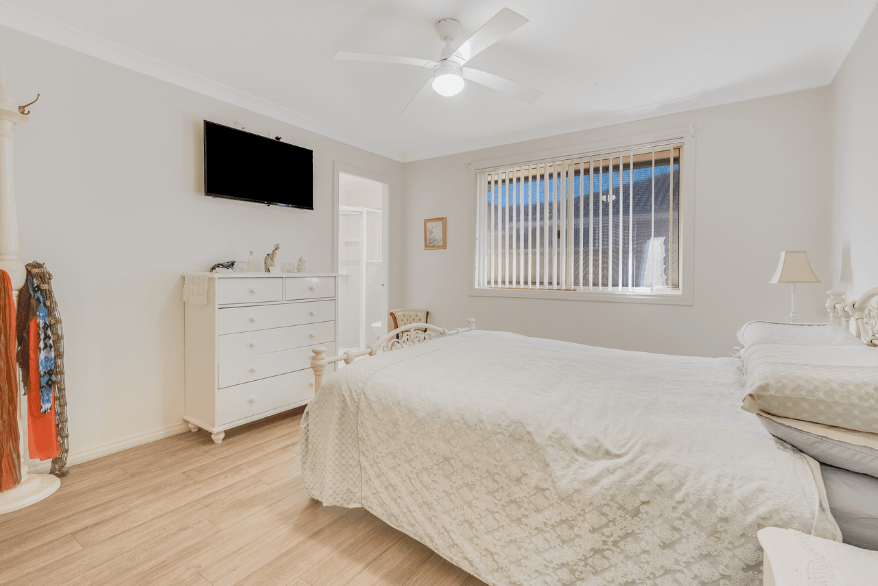 1/28 Allfield Road, WOY WOY, NSW 2256