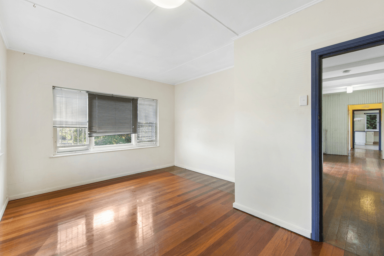 211 Sibley Road, WYNNUM WEST, QLD 4178