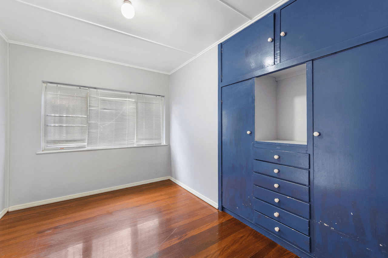 211 Sibley Road, WYNNUM WEST, QLD 4178