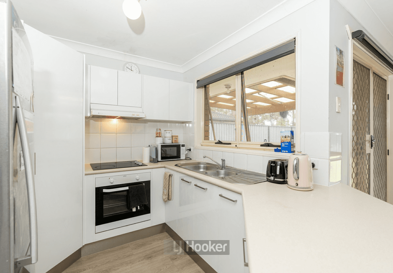 32 Murrumbidgee Street, HILLCREST, QLD 4118