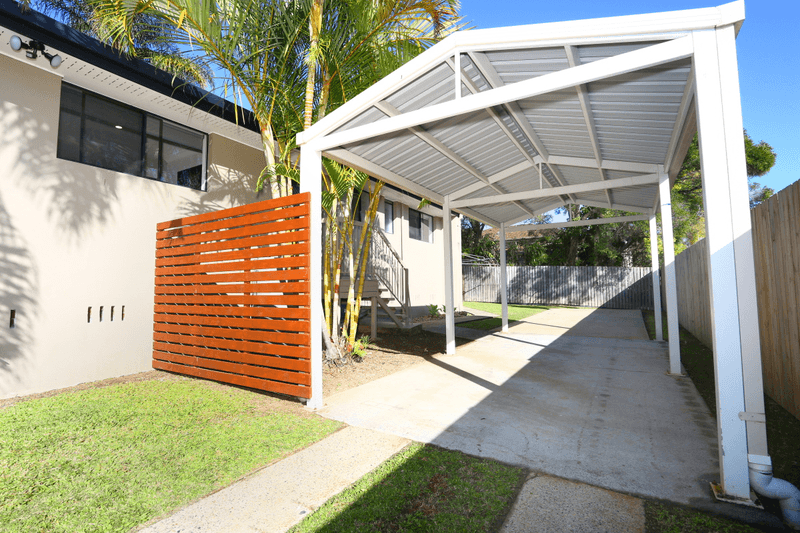 3 Gidgee Court, MOLENDINAR, QLD 4214