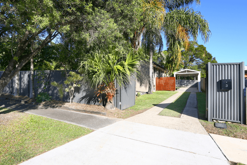 3 Gidgee Court, MOLENDINAR, QLD 4214