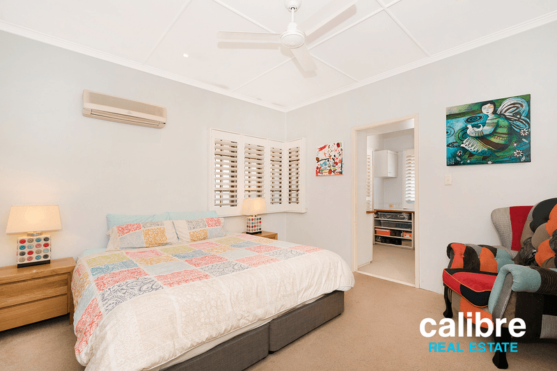 74 St Johns Avenue, Ashgrove, QLD 4060