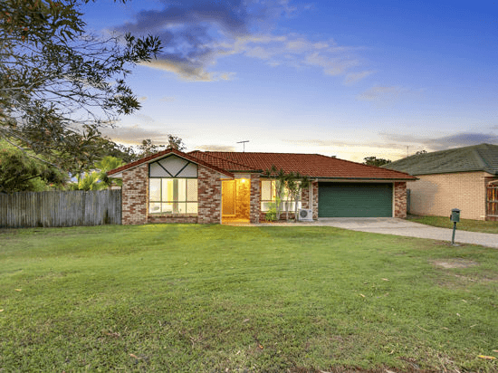 4 Drake Place, FOREST LAKE, QLD 4078