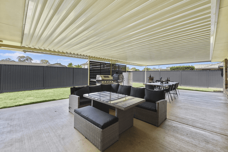 24 Lockyer Drive, BRAY PARK, QLD 4500