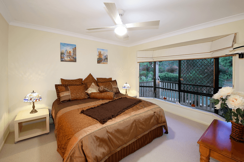 17 Petrale Court, MOUNTAIN CREEK, QLD 4557