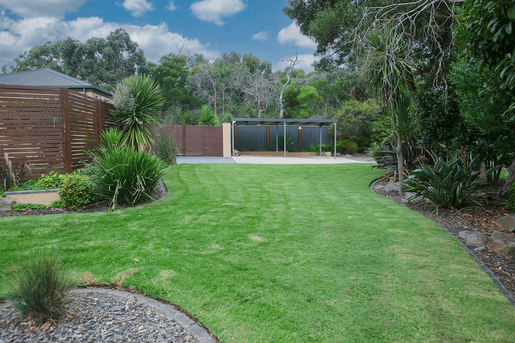 31 Flame Robin Drive, LANGWARRIN, VIC 3910