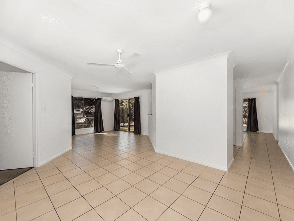 1 River Oak Court, Lowood, QLD 4311